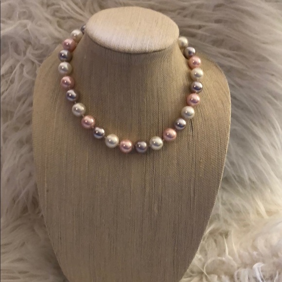 Givenchy Pearl Necklace - Picture 3 of 6